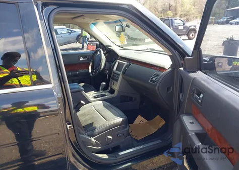 2009 Ford Flex Limited из США, поврежденный, VIN 2FMDK53C29BA26069